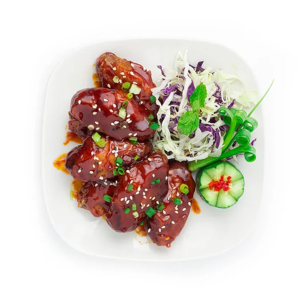 Пряный Корейский Жареный Цыпленок Bonchon Соус Корейский Стиль Сверху Кунжута — стоковое фото