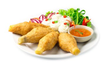 Vietnam Karidesi Şekerkamışı Çubuğu ve ince pirinç eriştesi Vietnam yemeği stili sağlıklı yemek sebze manzaralı dekorasyon