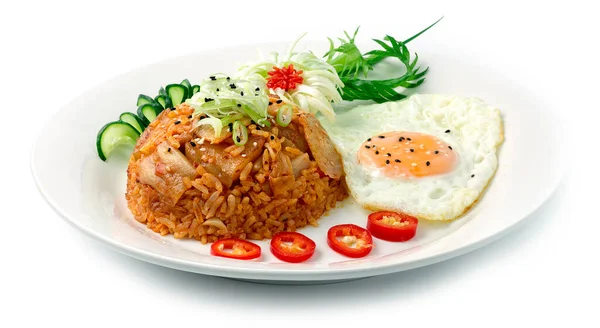Kimchi Fried Rice Pork Belly Served Fried Egg Korean Food — Stockfoto