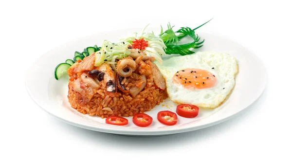 Kimchi Fried Rice Squids Ojing Bogeum Served Egg Korean Food — Stok Foto