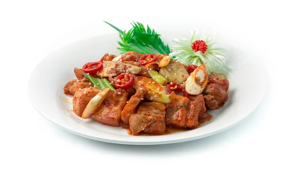 Kimchi Stir Fried Pork Belly Korean Food Style Topped Leek — Foto de Stock