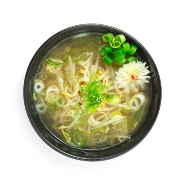 Soya filizli çorba (Kongnamul Guk) Kore Gıda Tazeleyici, nefis sıcak ve hafif lezzetli pırasa ve sebzelerle süslenmiş.