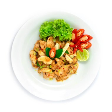 Baharatlı Tavuk Tom Yum Sosu Kurutulmuş Bulaşık Tarzı Tayland Gıda Füzyonu Sağlıklı Temizlik Yemeği ve Dietfood Pişirilmiş Düşük Sodyum İyi Tadı oyulmuş sebzelerle süslenmiş