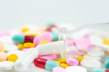  İlaç çeşitli arkaplan renkleri, güzel ve birçok uygulamada kullanılabilir.