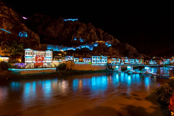 Amasya Turquía Agosto 2017 Viejas Casas Otomanas Torre Del Reloj — Foto de Stock