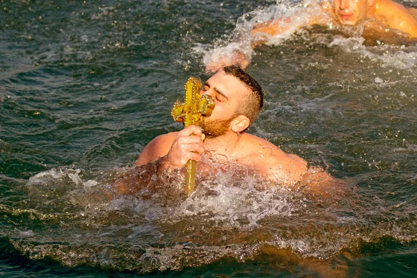 Stanbul Türkiye Ocak 2018 Bir Adam Epifani Töreni Sırasında Suyu — Stok fotoğraf