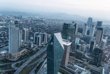 İSTANBUL, TURKEY - 31 Ocak 2016: İstanbul 'daki Safir İstanbul' un en büyük gökdeleni İstanbul 'u ve İstanbul Boğazı' nı gözlem kulesinden görebiliyordu.