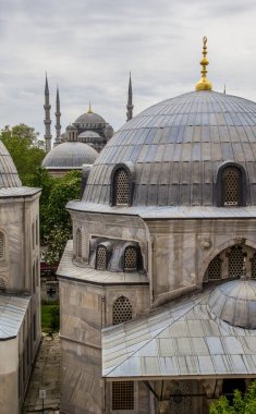 İSTANBUL, TURKEY - 23 Nisan 2016; İstanbul, Türkiye 'den Sultan Ahmed Camii (Mavi Cami)