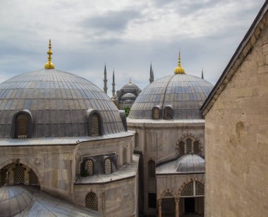 İSTANBUL, TURKEY - 23 Nisan 2016; İstanbul, Türkiye 'den Sultan Ahmed Camii (Mavi Cami)