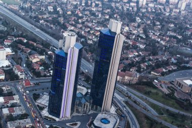 İSTANBUL, TURKEY - 31 Ocak 2016: İstanbul 'daki Safir İstanbul' un en büyük gökdeleni İstanbul 'u ve İstanbul Boğazı' nı gözlem kulesinden görebiliyordu.