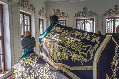 ISTANBUL, TURKEY - 31 Ocak 2016; Galata Mevlevihane, mermerden yapılmış kufa, İsmail Rusuhi Galib Mausoleum, Isa, Hüseyin 'in, Şeyh Selim Efendi, iyi huylu ve Mehmet Ruhi mezarları.