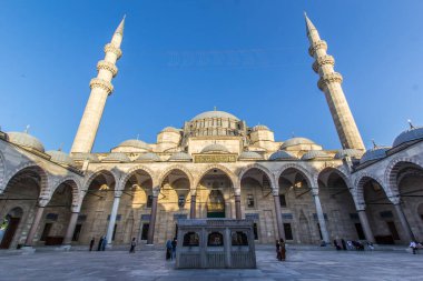 ISTANBUL, TURKEY - 25 Haziran 2016; Süleyman Camii, İstanbul 'un Üçüncü Tepesi' nde yer alan bir Osmanlı İmparatorluk camii. Şehirdeki en büyük camidir.,