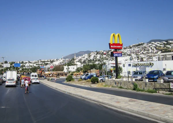 BODRUM, TURKEY - 27 Ağustos 2012; Mc Donalds hamburgerci 27 Ağustos 2012 