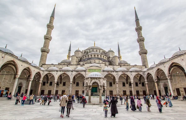 Istanbul Turquía Abril 2016 Mezquita Sultan Ahmed Mezquita Azul Estambul — Foto de Stock