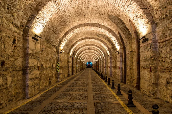 Beylerbeyi Palace Tunnel Turkish Beylerbeyi Sarayi Tuneli Historic Tunnel Beylerbeyi — Stock Photo, Image