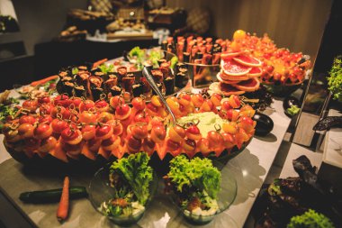 Farklı bir tadı olan yemek tabağı.