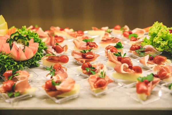 Farklı bir tadı olan yemek tabağı.