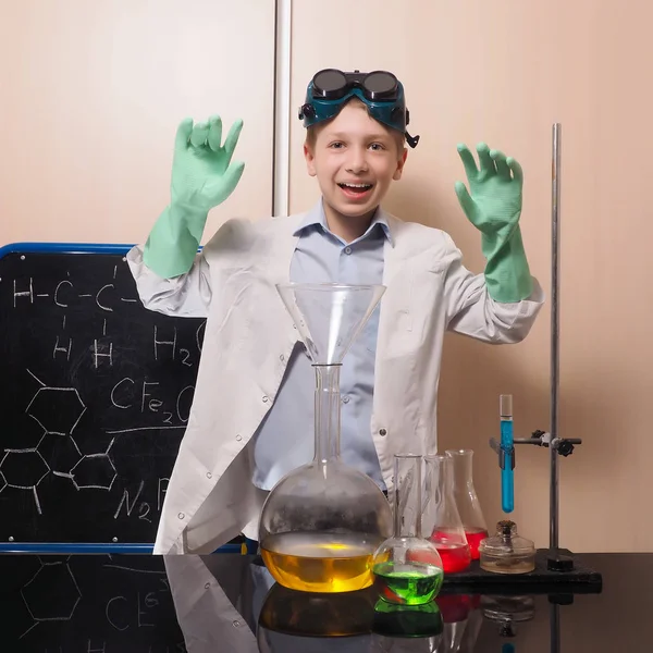 Laboratory flasks with liquid inside. science concept — Stock Photo, Image