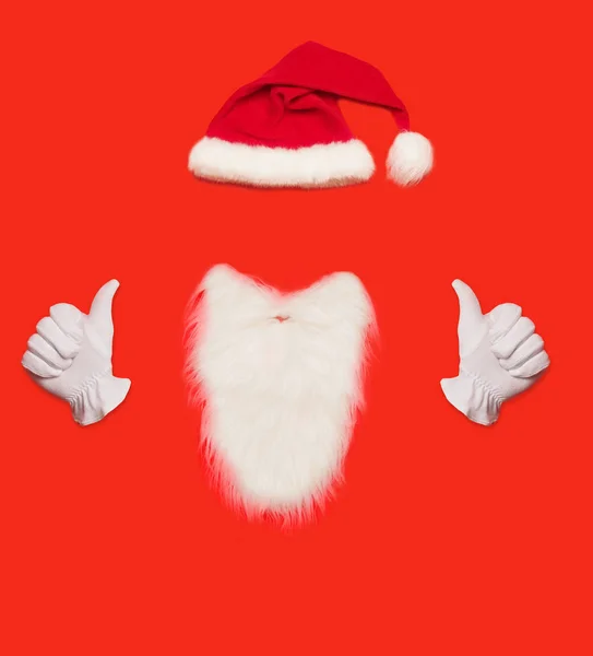 Noel Baba asgari konsept. Kırmızı arka plan. Noel Yeni Yıl düzlüğü. — Stok fotoğraf