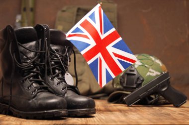Haşhaş günü için tebrik kartı, Anma Günü. Büyük Britanya kutlaması. Konsept - vatanseverlik, onur, asla unutma, teşekkürler, iki dakika sessizlik, daima hatırla