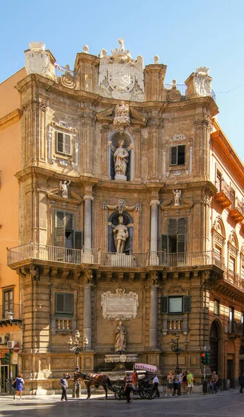 Detalles Una Las Cuatro Esquinas Palermo — Foto de Stock