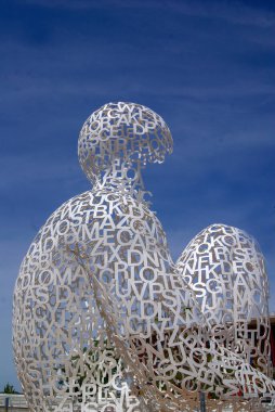 Zaragoza sergisindeki Ebro 'nun ruhu.