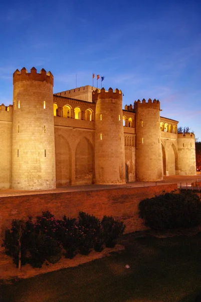 Verlichting Van Zaragoza Aljaferia Paleis — Stockfoto