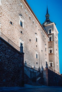 Alcazar de Toledo 'nun aydınlık dış yüzeyi