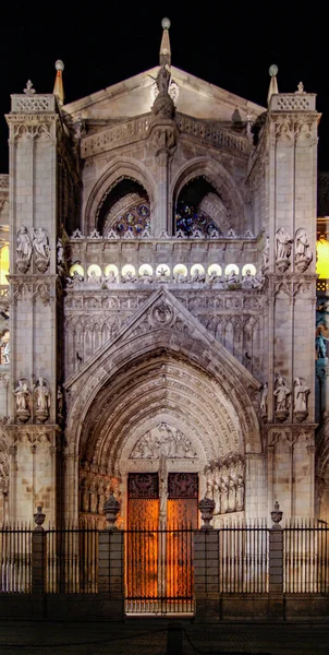 Illumination Door Forgiveness Cathedral Toledo — Stock Photo, Image