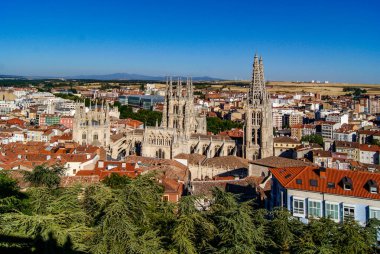 Burgos katedralinin panoramik görüntüsü