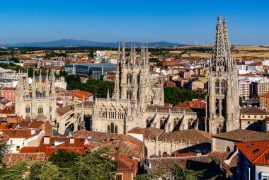 Burgos katedralinin panoramik görüntüsü