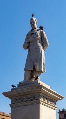 Palermo 'daki Garibaldi anısına dikildi.
