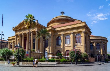 Palermo 'daki Teatro Massimo' nun Genel Görünümü