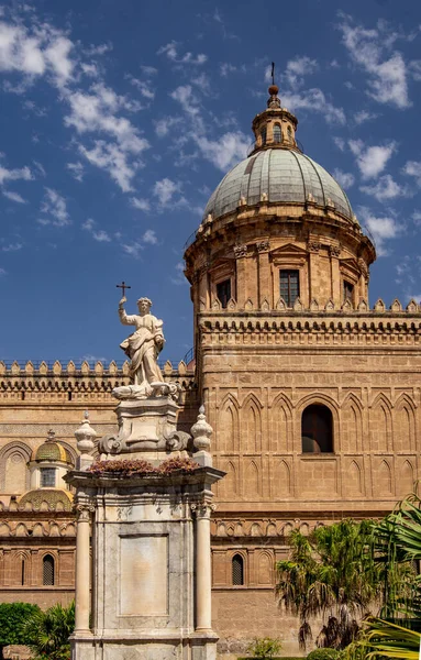 Monument Voor Santa Rosalia Kathedraal Van Palermo — Stockfoto