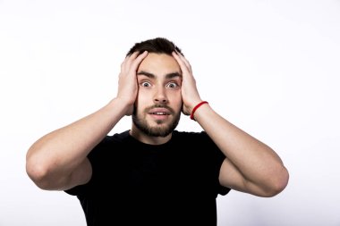 küçük şık sakallı genç çekici kahverengi saçlı adam ve