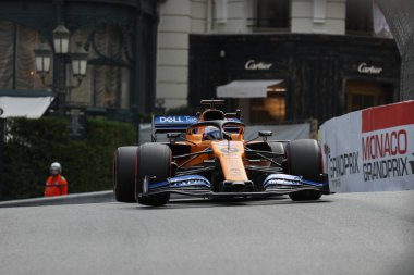 Monte Carlo, Monako - 23 Mayıs 2019. Monako F1 Grand Prix antrenmanı sırasında McLaren F1 takımından Carlos Sainz Jr.