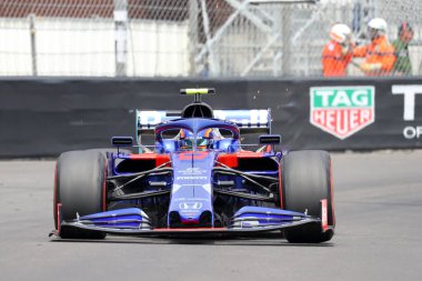 Monte Carlo, Monako - 25 Mayıs 2019. Red Bull 'dan Alexander Albon Toro Rosso Honda F1 Monako Grand Prix antrenmanı sırasında