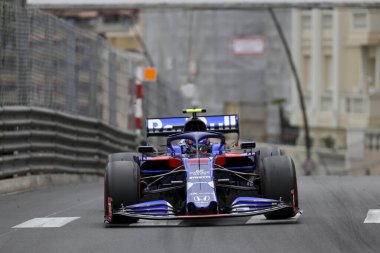 Monte Carlo, Monako - 26 Mayıs 2019. Red Bull 'dan Alexander Albon Toro Rosso Honda, Monako F1 Grand Prix' sinde