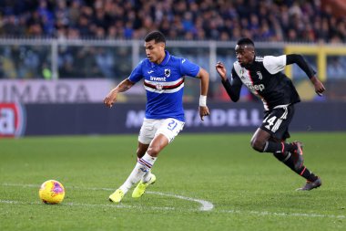 Cenova, İtalya. 18 Aralık 2019. İtalyan Serisi A. Uc Sampdoria, Uc Sampdoria 'dan Jeison Murillo' ya karşı..   