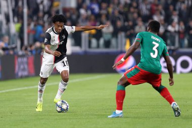 Torino, İtalya. 22 Ekim 2019. Uefa Şampiyonlar Ligi D Grubu. Juventus Fc, Lokomotiv Moskva 'ya karşı. Juventus FC 'den Juan Cuadrado.   