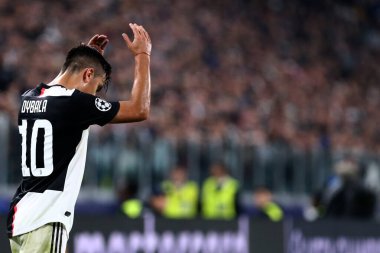 Torino, İtalya. 22 Ekim 2019. Uefa Şampiyonlar Ligi D Grubu. Juventus Fc, Lokomotiv Moskva 'ya karşı. Juventus FC 'den Paulo Dybala.   
