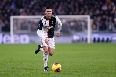 İtalya Juventus FCTorino 'dan Cristiano Ronaldo. 10 Kasım 2019. İtalyan Serie A- Juventus Fc Ac Milan 'a karşı.