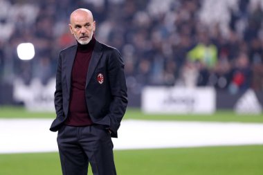 Stefano Pioli, İtalya 'nın Milan Torino takımının koçu. 10 Kasım 2019. İtalyan Serie A- Juventus Fc Ac Milan 'a karşı.