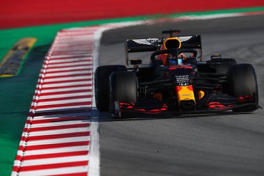 Barselona, İspanya. 26 Şubat 2020. Formula 1 sezon öncesi testi. Tayland ve Aston 'dan Alexander Albon F1 Kış Testi sırasında Martin Red Bull Racing RB16 