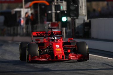 Barselona, İspanya. 26 Şubat 2020. Sezon öncesi F1 Kış Sınavı sırasında Alman Sebastian Vettel ve Scuderia Ferrari
