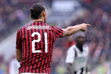 Milano, İtalya. 19 Ocak 2020. İtalyan Serisi A. Ac Milan, Udinese Calcio 'ya karşı. Ac Milan 'dan Zlatan Ibrahimoviç. 