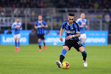 Milano, İtalya. 12 Şubat 2020. Coppa Italia yarı final ilk ayağı. Fc Internazionale, Ssc Napoli 'ye karşı. - Evet. FC Internazionale 'den Lautaro Martinez.