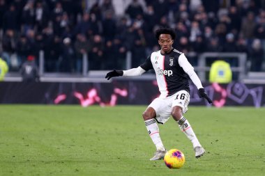 Torino, İtalya. 19 Ocak 2020. İtalyan Serisi A. Juventus Fc, Parma Calcio 'ya karşı. Juventus FC 'den Juan Cuadrado.   