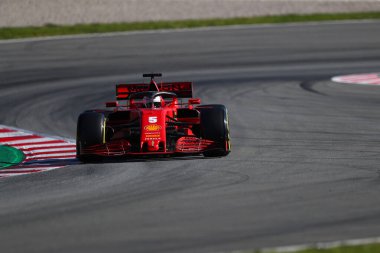 Barselona, İspanya. 20 Şubat 2020. Formula 1 sezon öncesi testi. Scuderia Ferrari 'den Sebastian Vettel F1 Kış Testi' nin ikinci gününde