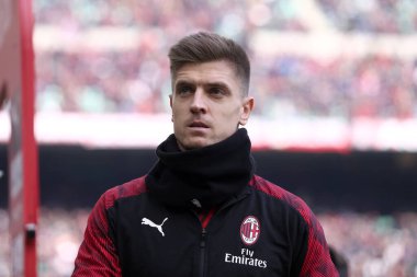 Milano, İtalya. 19 Ocak 2020. İtalyan Serisi A. Ac Milan, Udinese Calcio 'ya karşı. Ac Milan 'dan Krzysztof Piatek. 
